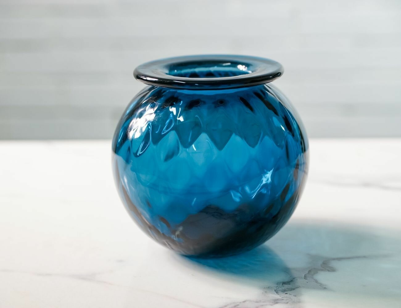 Стеклянная ваза, голубая, 15 см, EDG