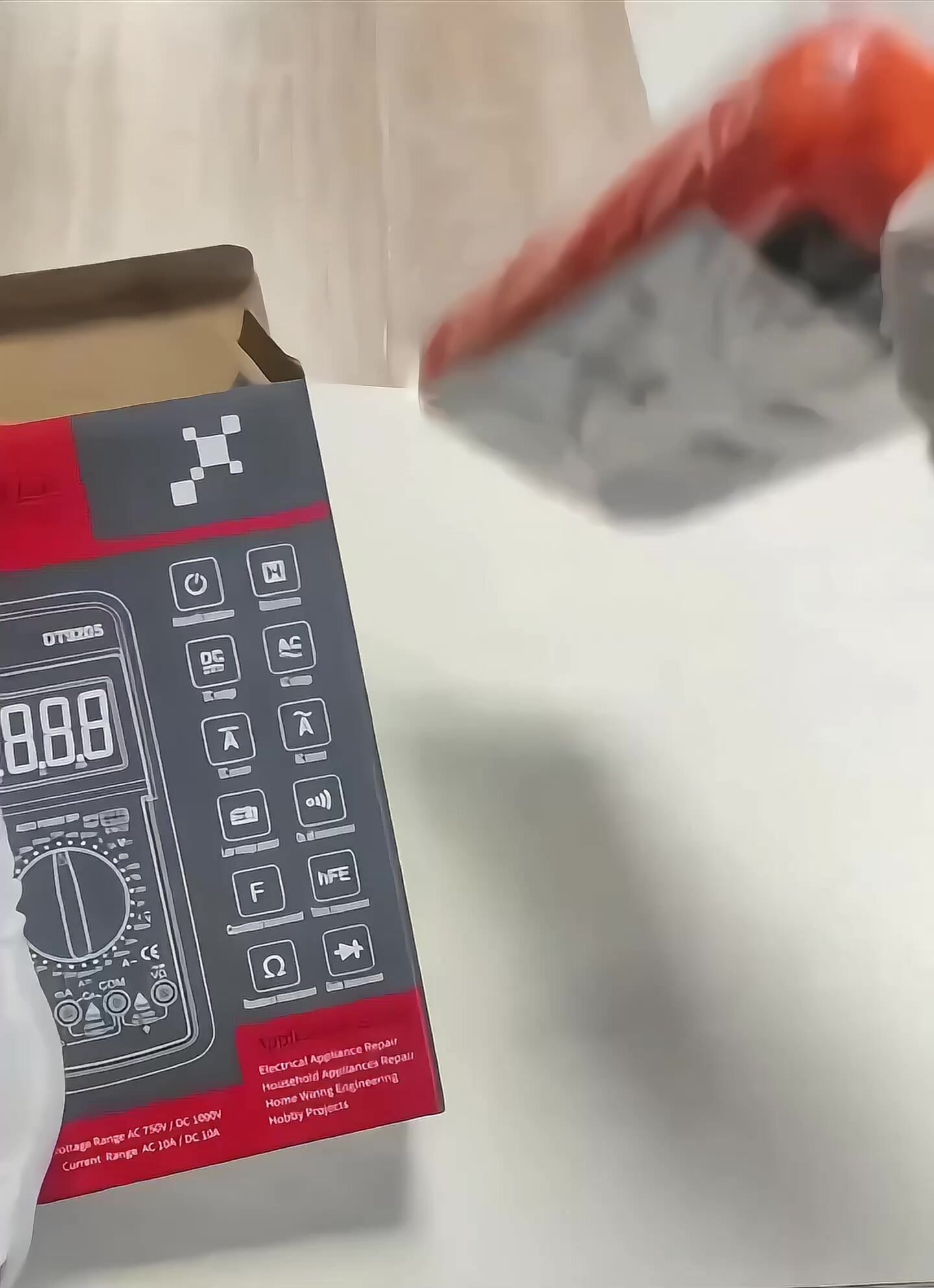 Мультиметр и тестер цифровой DT9205 с звуковой прозвонкой и автоотключением REMIZOFF — фото 1