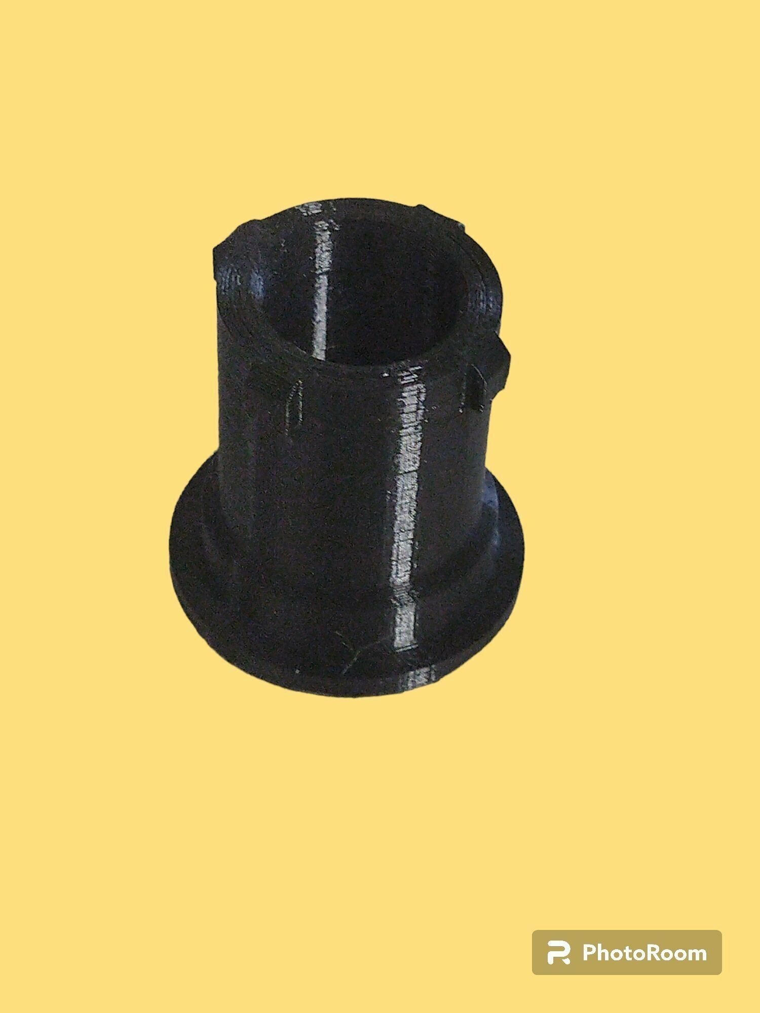 фото Втулка зеркала заднего вида Lada Granta/Kalina 2