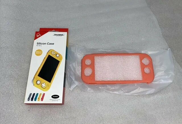 Силиконовый чехол для Nintendo switch Lite Dobe TNS-19073 Коралловый