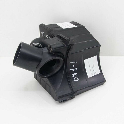 Корпус воздушного фильтра ISUZU ELF влагоотделитель оригинал 15685₽