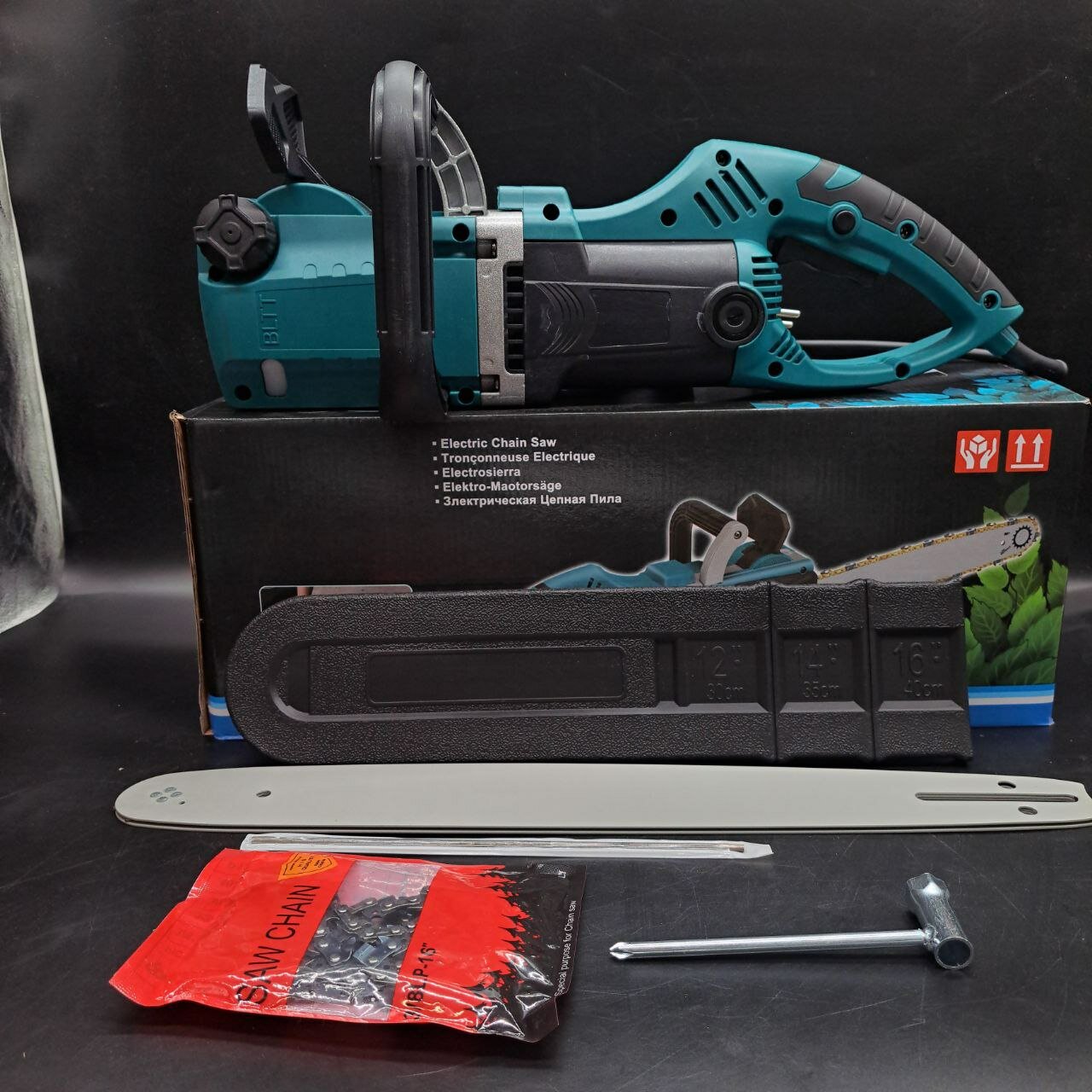 фото Пила электрическая цепная садовая по дереву сетевая 400мм 2800W/ Электро пила цепная 2800 Вт 400 мм) от сети