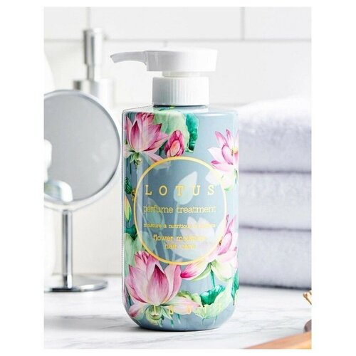 Jigott Парфюмированный лосьон для тела с экстрактом лотоса / Lotus Perfume Body Lotion, 500 мл jigott парфюмированный лосьон для тела с экстрактом эдельвейса edelweiss perfume body lotion 500 мл