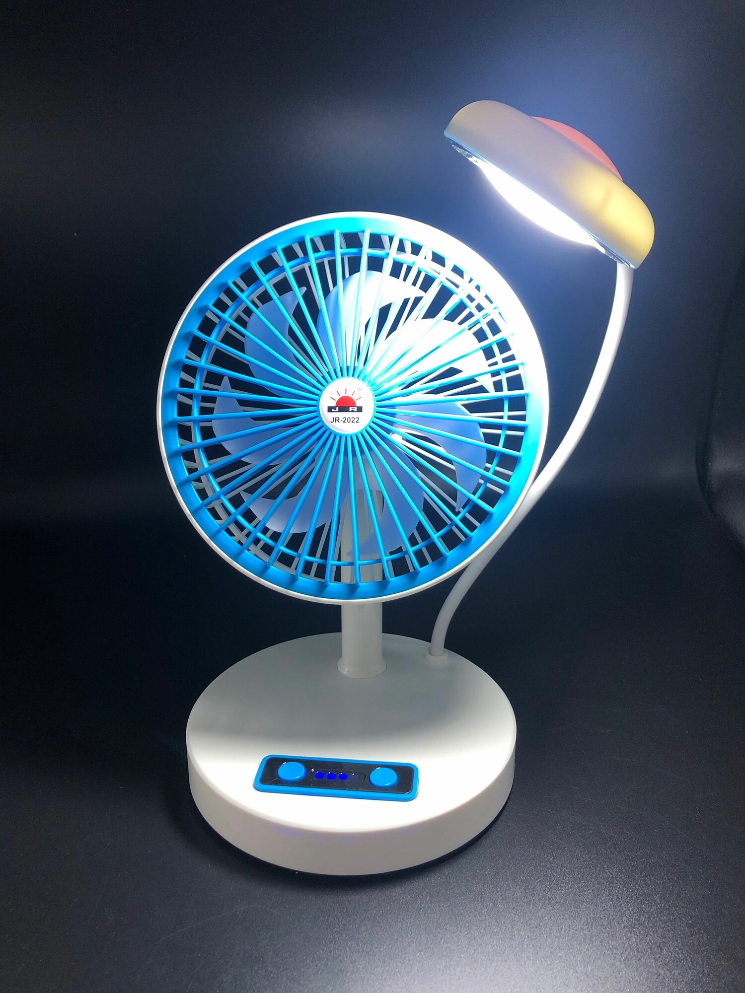 Вентилятор настольный беспроводной с LED лампой, 2 режима - фотография № 4