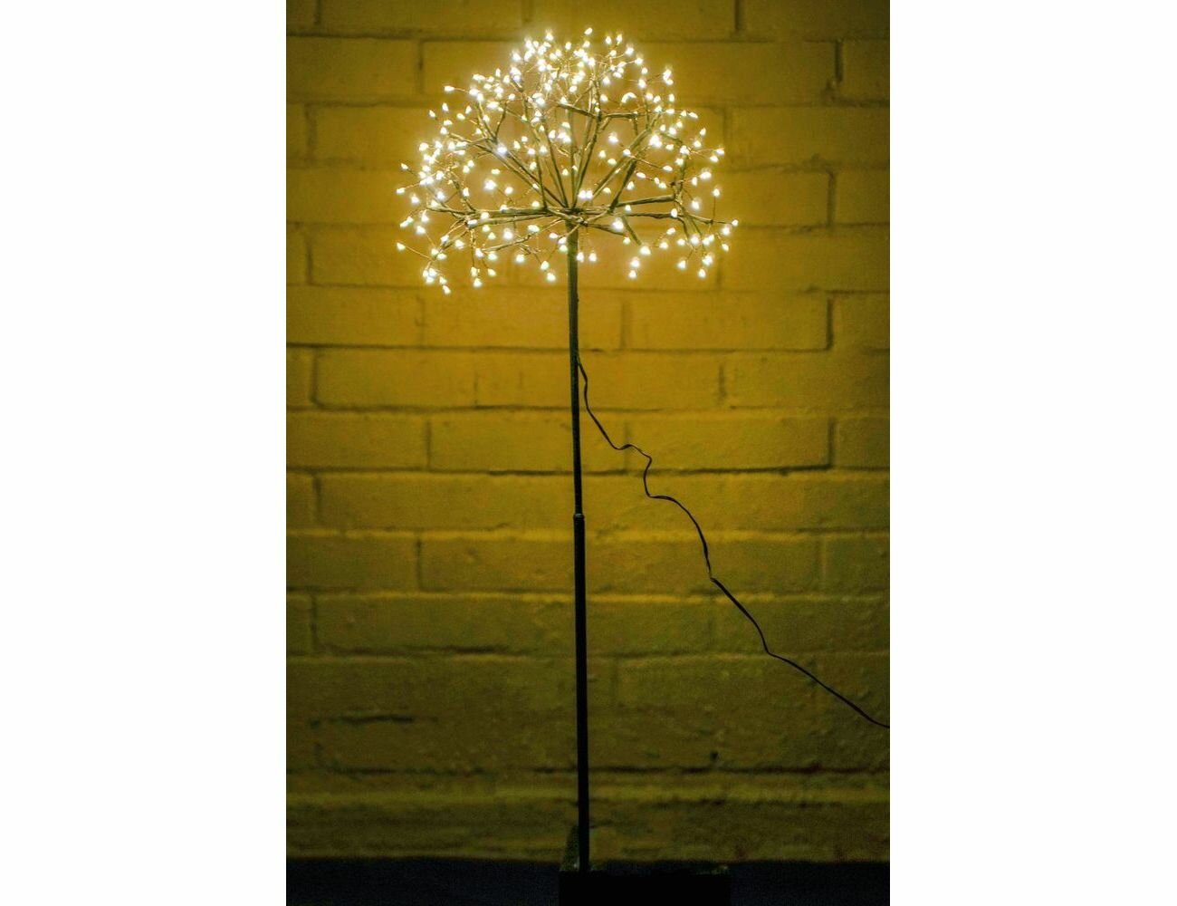 Садовый светильник одуванчик гигант 240 тёплых белых LED-огней 35х100 см+5 м IP44 Koopman International AXF205630