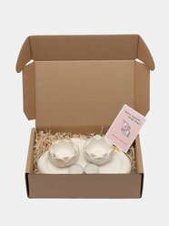 Подарочный набор из гипса. Подсвечники для чайных свечей в форме "Лотоса" на подставке. Чайные свечи в наборе.