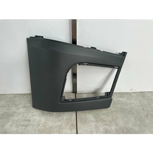 Угол бампера правый Mercedes Actros 4800₽