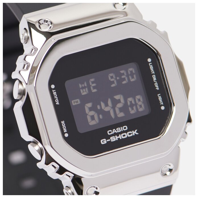 Наручные часы CASIO G-Shock GM-S5600-1ER