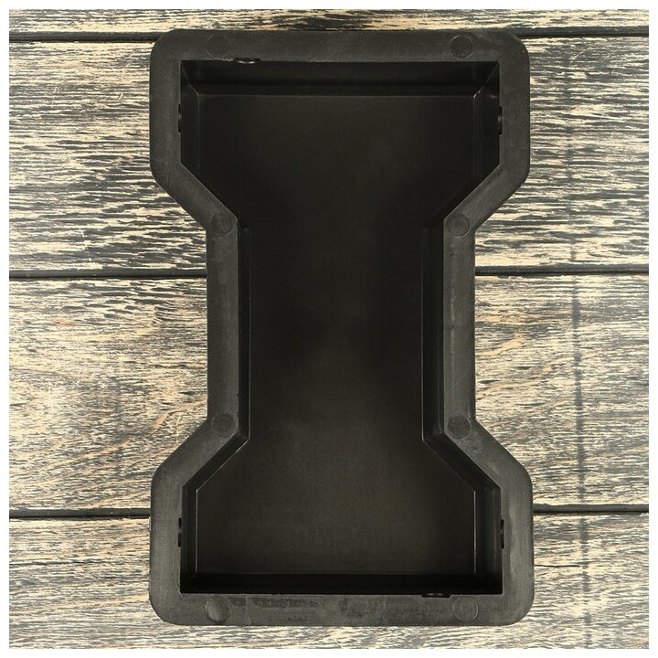 фото Форма для тротуарной плитки «Катушка», 22.5 × 13.5 × 5.6 см, гладкая, Ф11008, 1 шт.