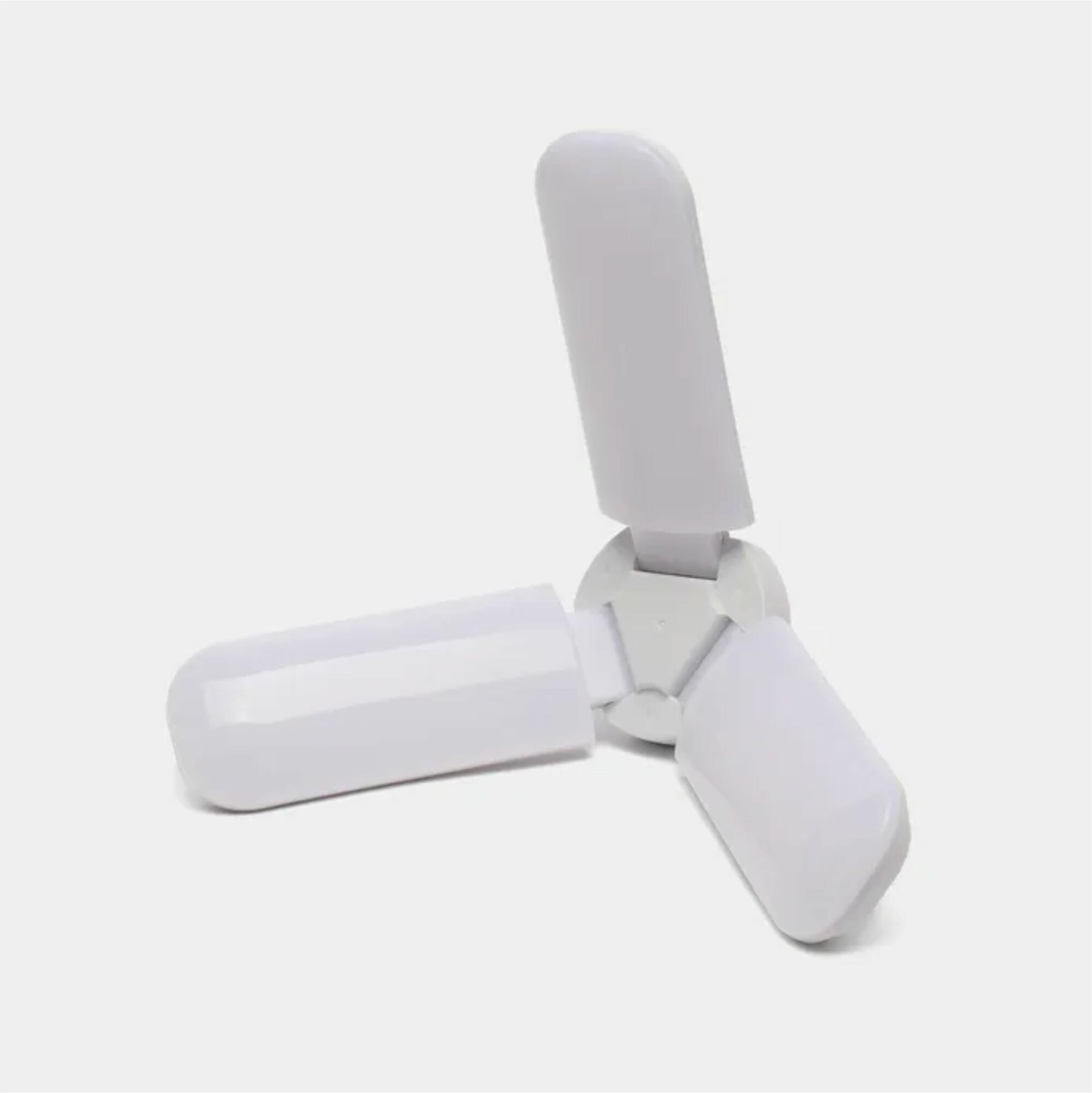 фото Лампа лепестковая, светодиодная, складная/ 3 лепестка/ Е27