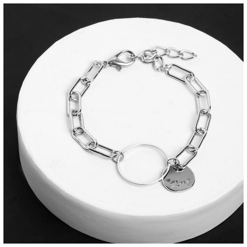 Браслет-цепочка, размер 21 см, серебристый aqua золотистый браслет с медальоном с сердцем