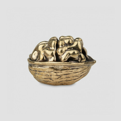 Бусина на темляк «Крепкий орешек», размер 1.8х1.3х1.3 см, материал: бронза BR-020