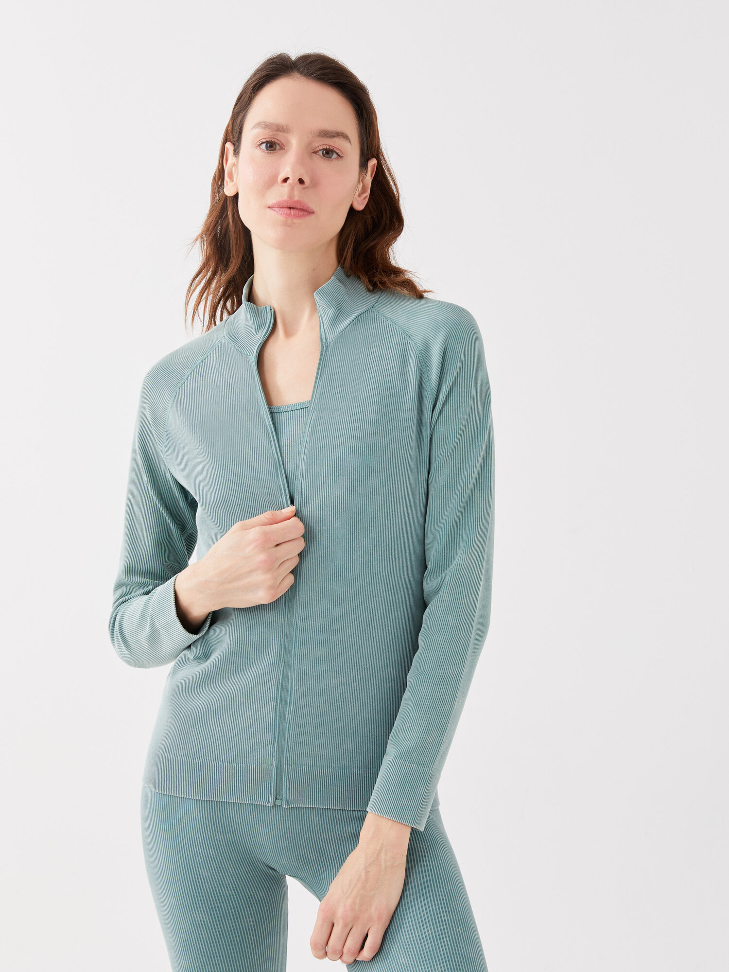 Толстовка спортивная LC Waikiki размер XS  зеленый