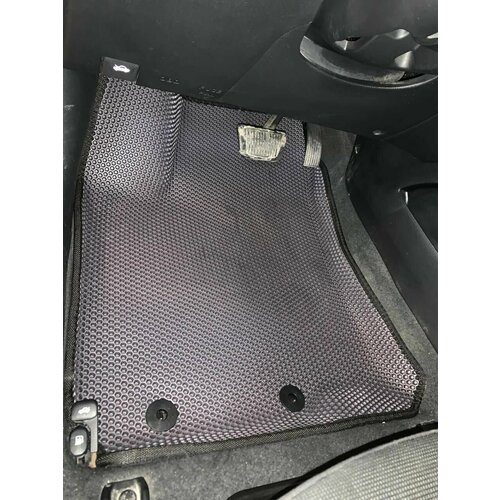 2 коврика на передний ряд ЕВА (EVA, ЭВА, 3Д) с бортами / Toyota Vitz 1 1999-2005 / Тойота Витс 1 правый руль передний привод /темно-серый сота с черным кантом