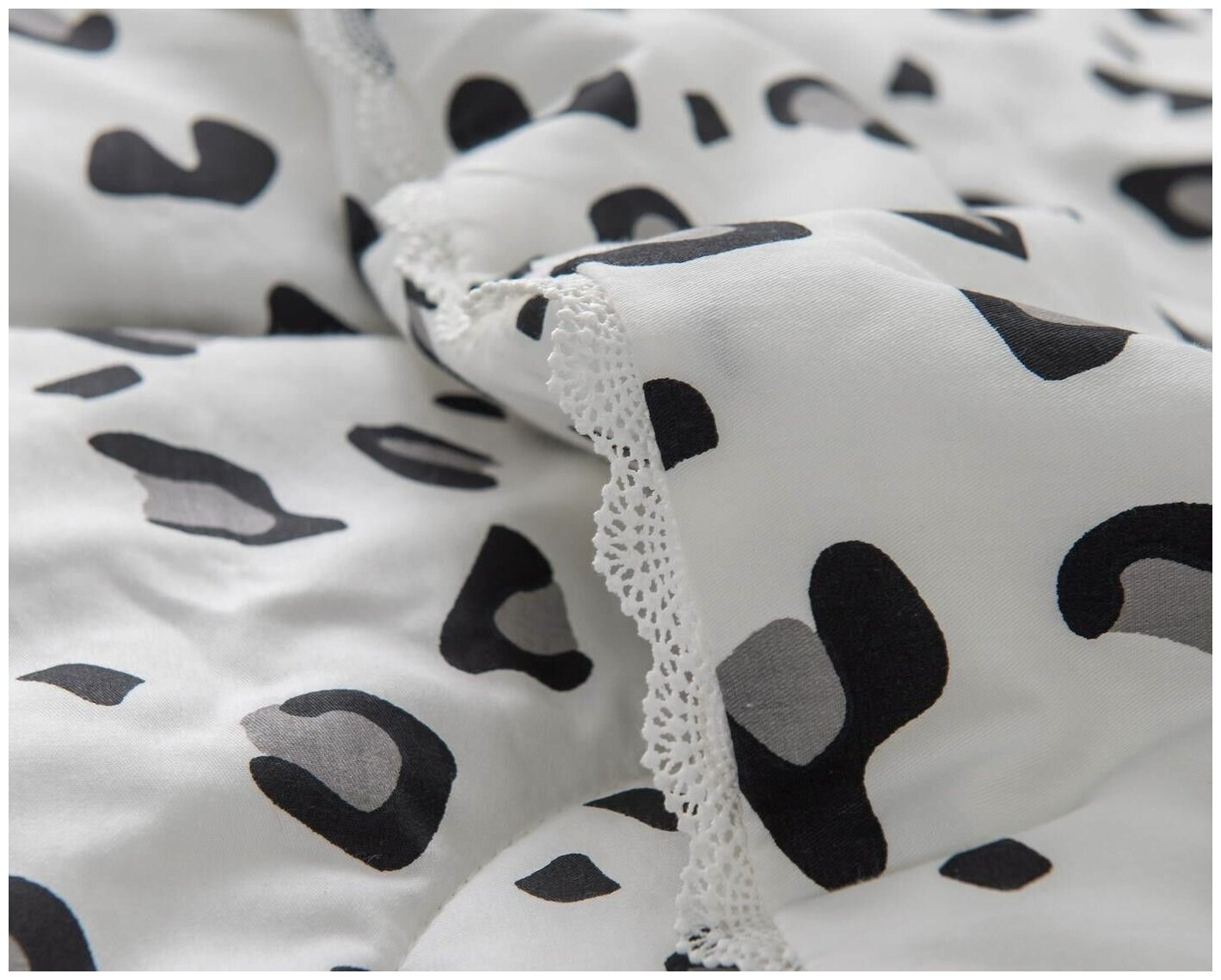 Одеяло Табио (черно белый) Размер: 200*220 см Sofi De Marko - фото №4