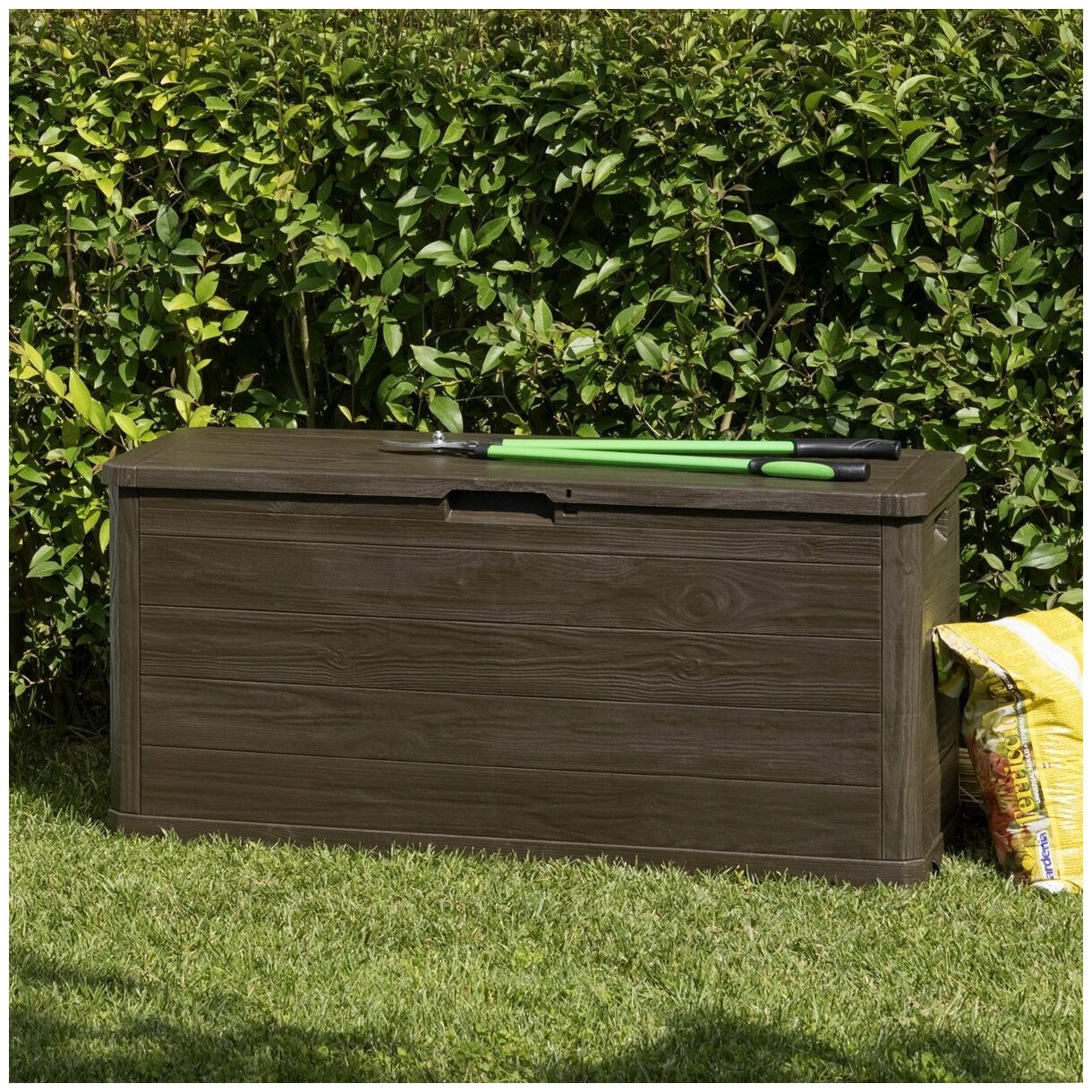 Садовый сундук для хранения вместительный TOOMAX WOODY'S LINE S BOX (56x117х45), 280 л, коричневый - фотография № 10