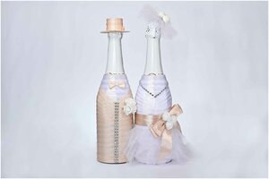 Украшение на свадебное шампанское "Шарм" цвета пудры / Украшение на свадебные бутылки молодоженов