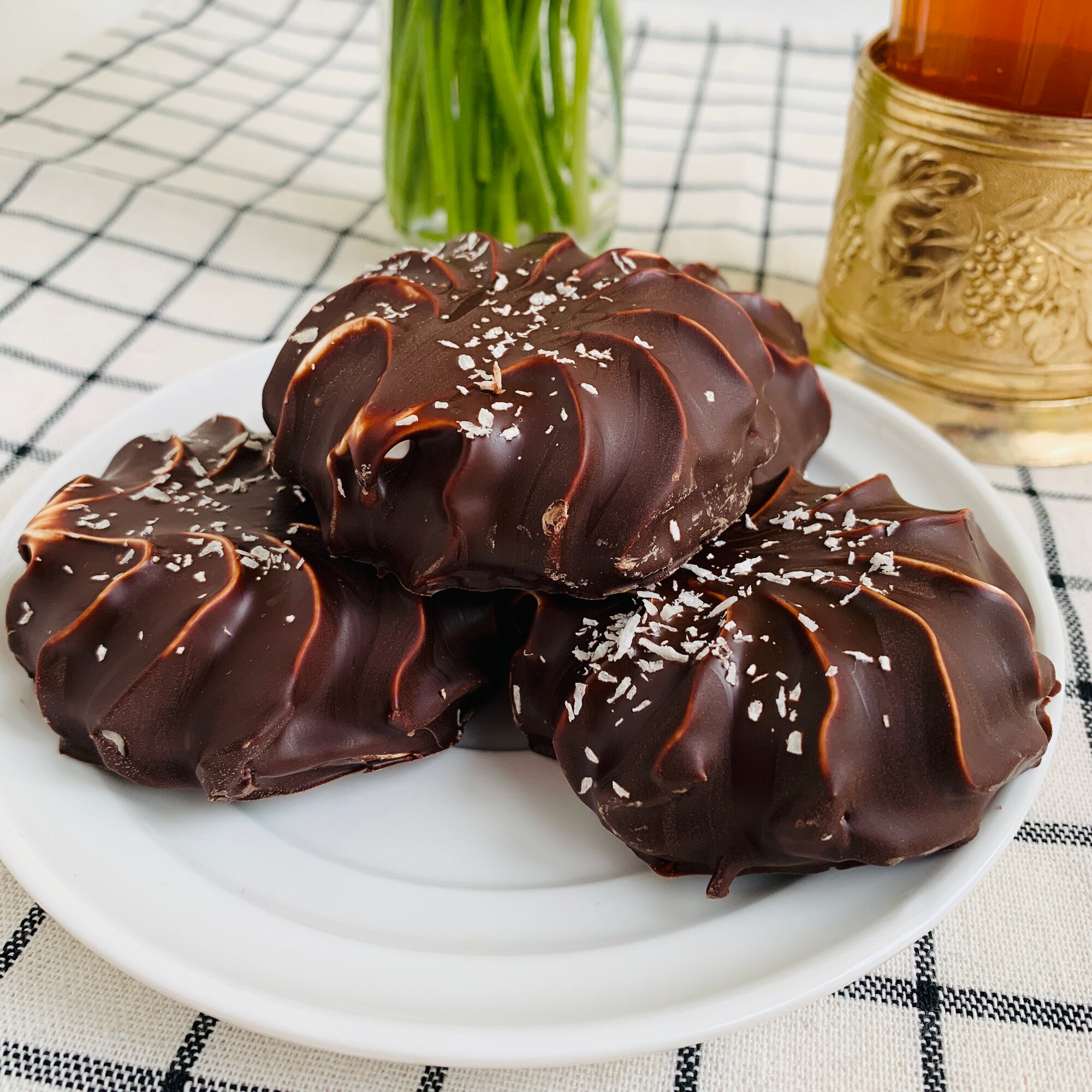 Зефир в темном шоколаде мандариновый 250 г натуральный без красителей и ароматизаторов - фотография № 2