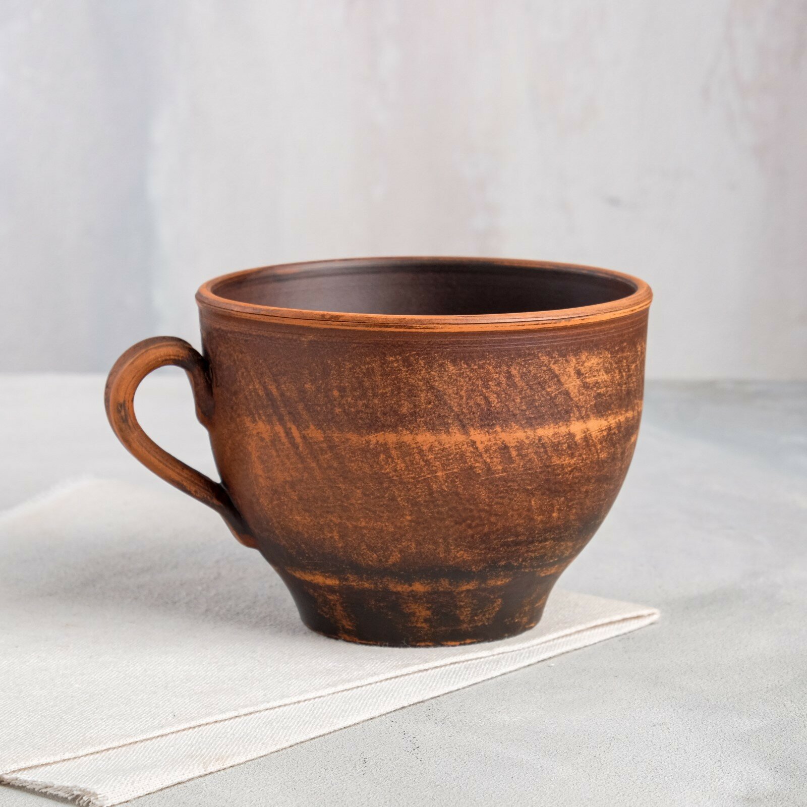 фото Чашка "Гладкая", коричневая, 0.65 л