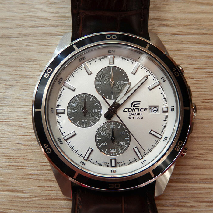 Наручные часы CASIO Edifice, серебряный — фото 1