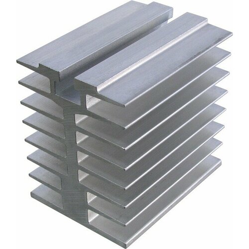 О-131 М8 45х60х60 Радиатор охлаждения штыревой воздушный О-131 с резьбой М8 45х60х60 мм алюминиевый 990₽