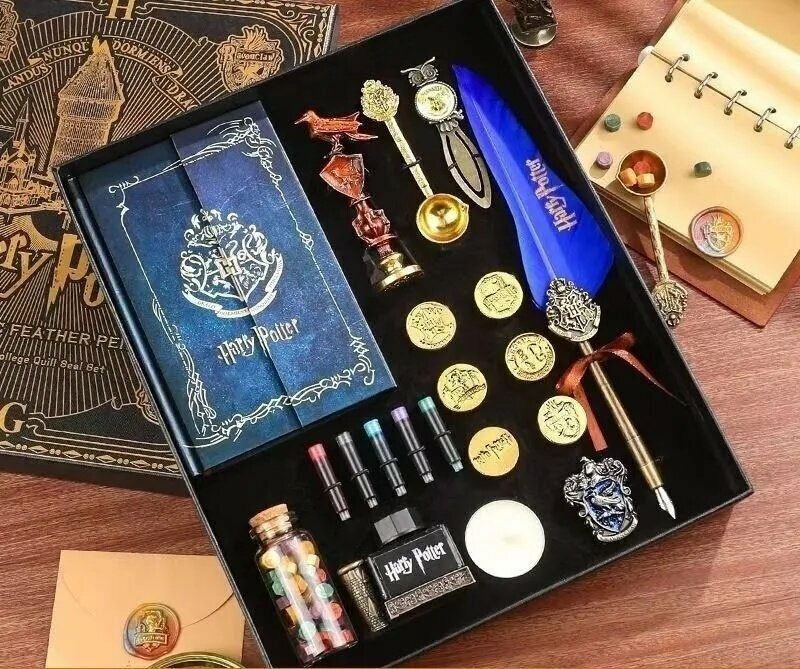 Подарочный набор для творчества , тематика Гарри Поттер (Harry Poter)Гриффиндор (Gryffindor)