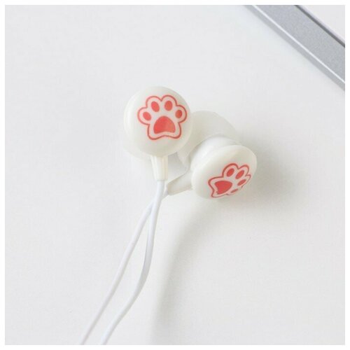 Наушники на открытке Qveen модель VBT 12 36800₽