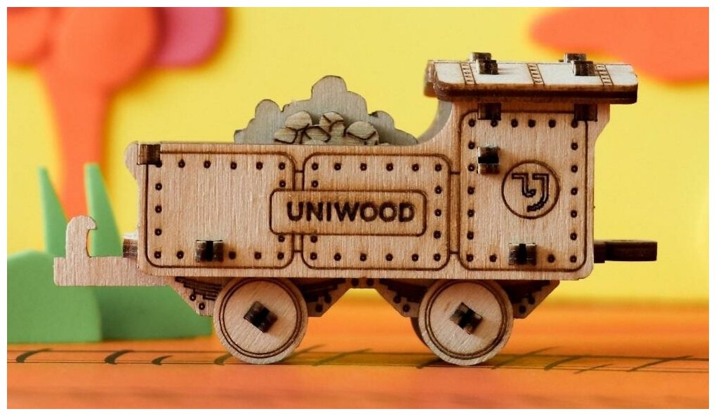 Uniwood Деревянный конструктор Uniwood "Вагон для угля"