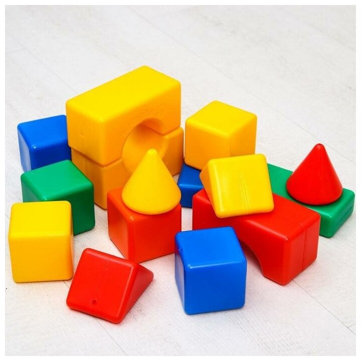 Набор цветных кубиков "Крош и Ёжик", 60 элементов, Смешарики, кубик 6 х 6 см
