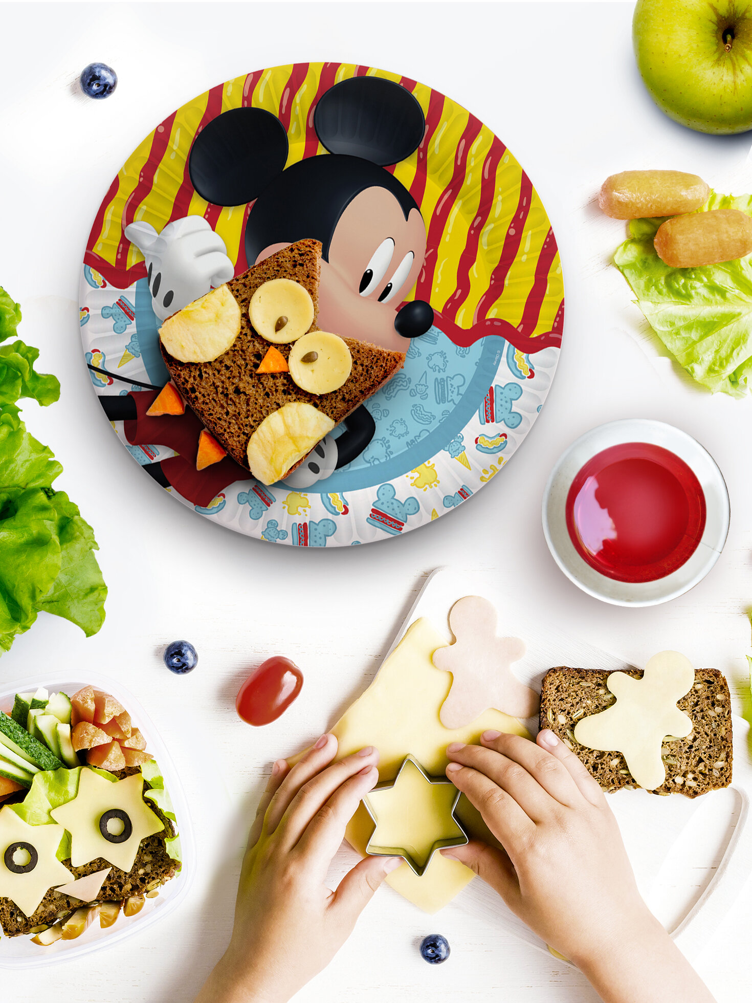 Набор одноразовых тарелок Disney Mickeyminn, d 180 мм, 6 шт - фото №6
