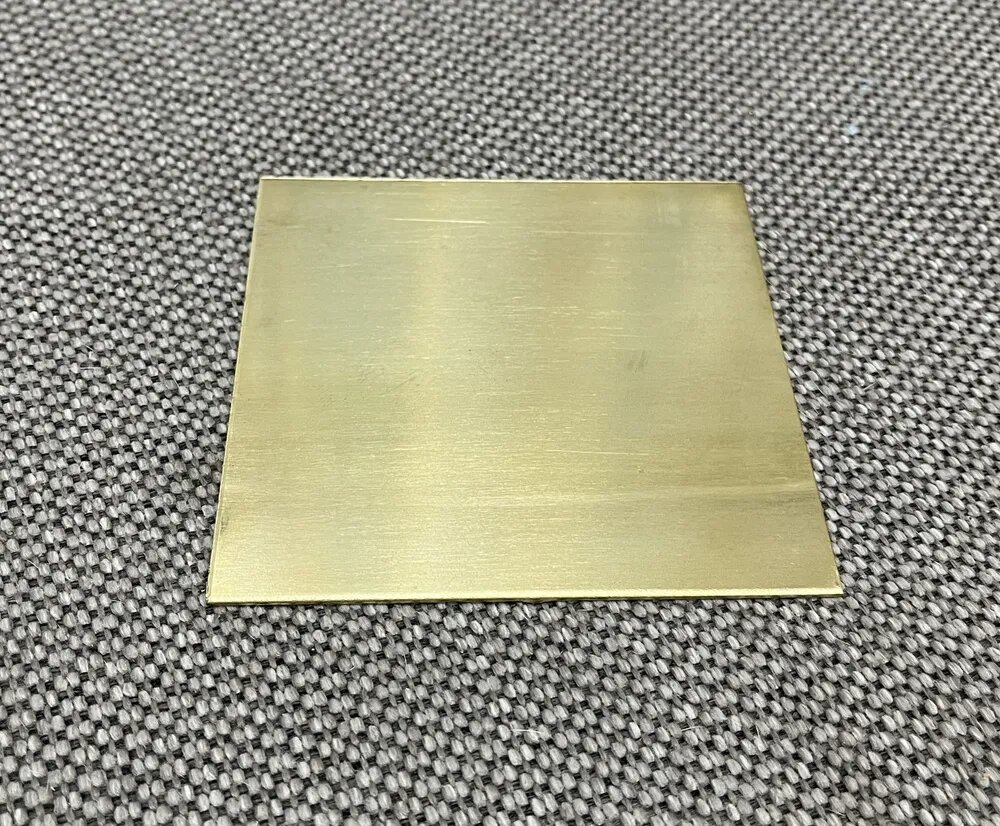 Латунная пластина марка Л63 толщина 1 мм размер 100х100 мм латунь — фото 1