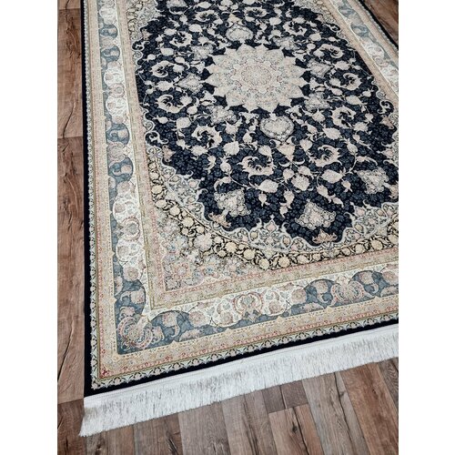 Персидский ковер Farrahi Carpet, Иран, размер 1.5х2.25 м