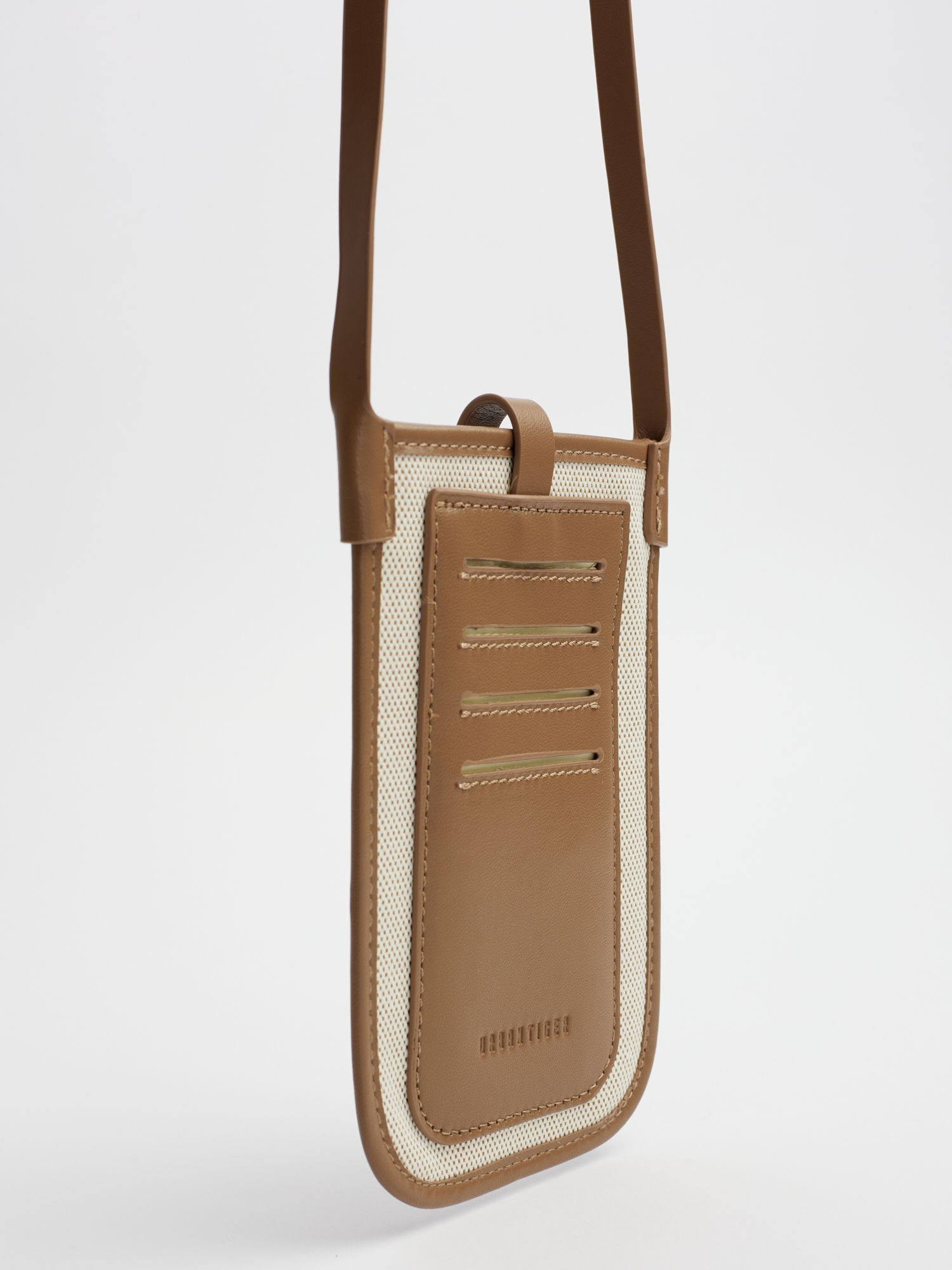 Чехол для телефона URBANTIGER Tennis Club, натуральная кожа и хлопок, с кармашками для карт, бежевый — фото 1