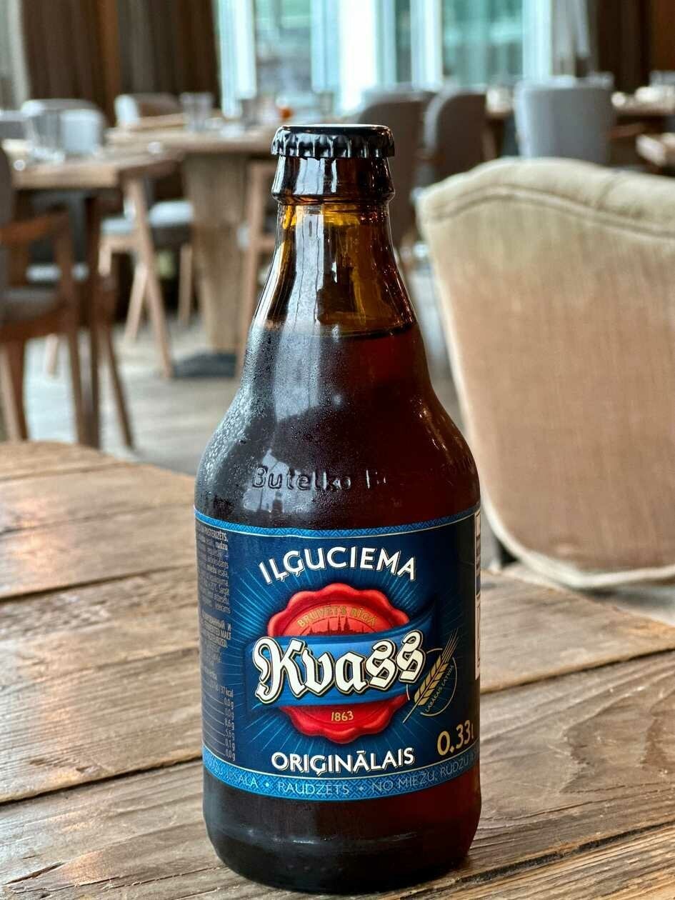 Квас ILGUCIEMA пастеризованный "Kvass Originalais", 0,33л стекло - фотография № 1