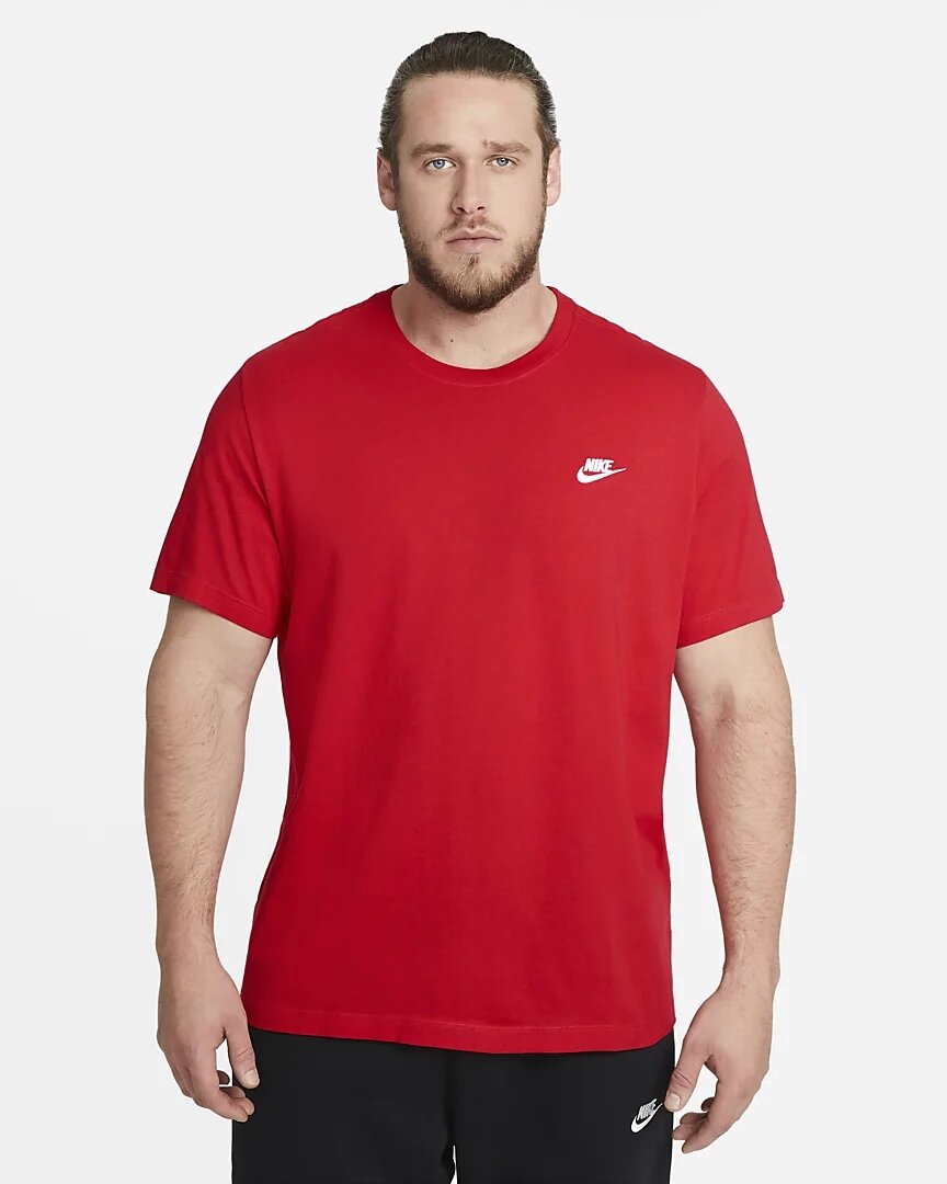 Футболка спортивная NIKE Sportswear Club