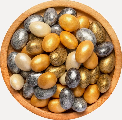 Изображение товара Миндаль (драже праздничное) ассорти фундучок 1 кг.