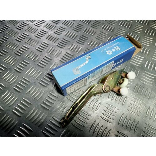 Ролик боковой сдвижной двери Volkswagen Transporter T4 1990 — 2003