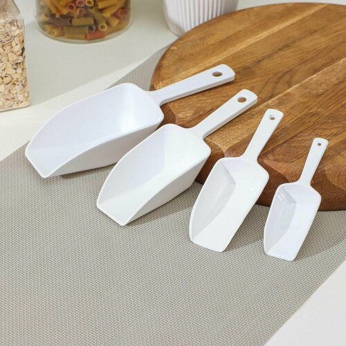 Набор совков 4 шт для сыпучих продуктов 411₽