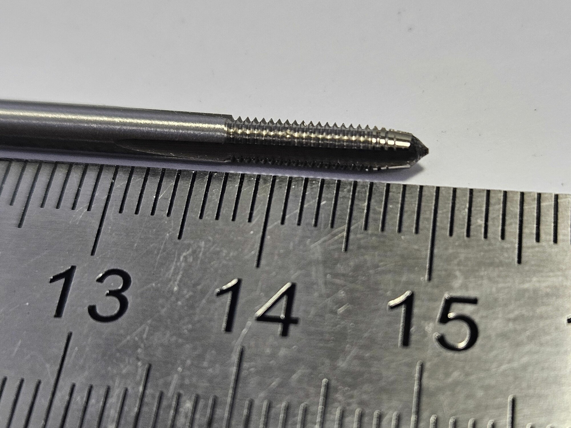 Метчик м/р М3х0,5 Р18 — фото 1