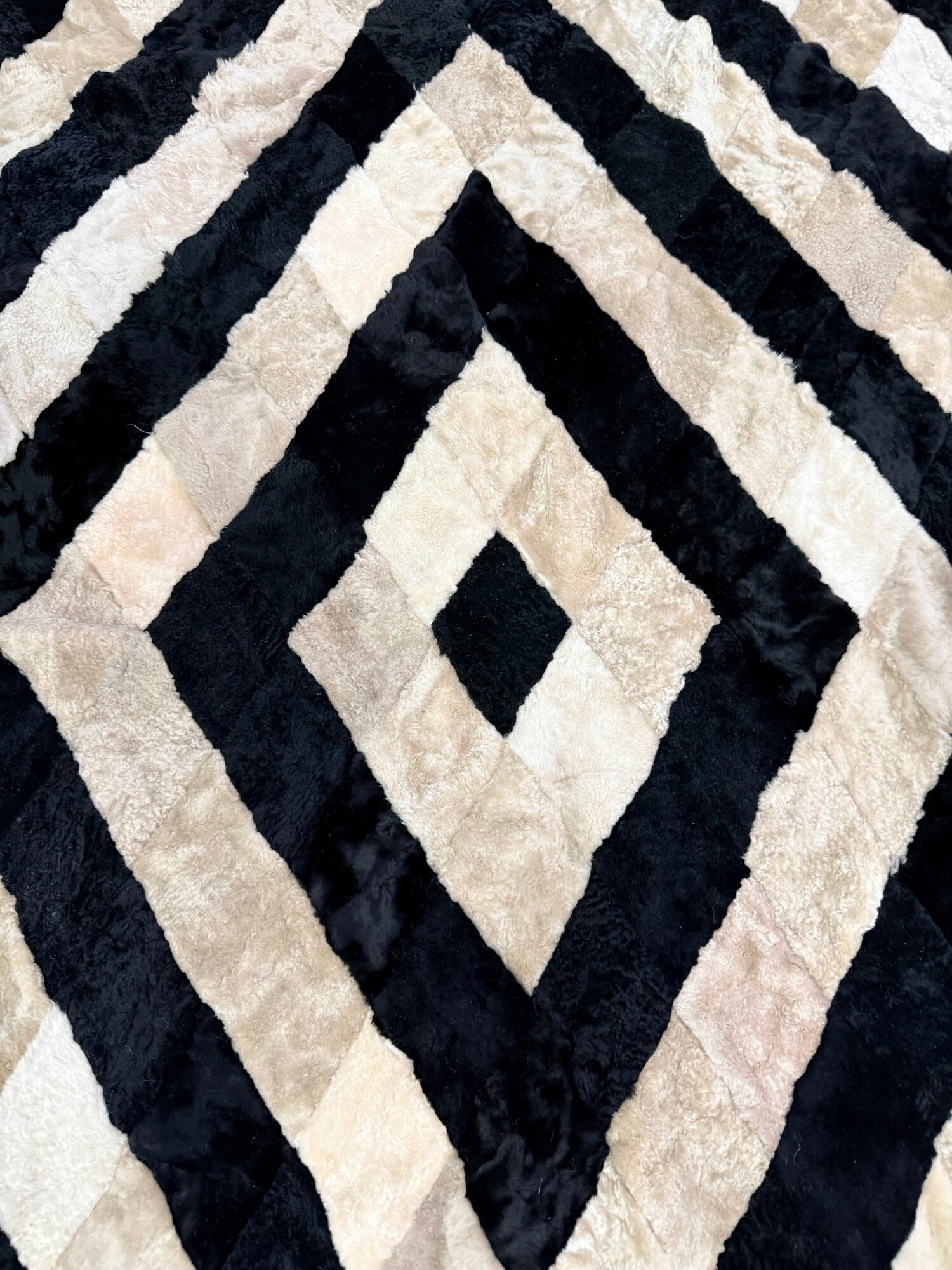 Покрывало меховое ковер из шкуры овчины — фото 1