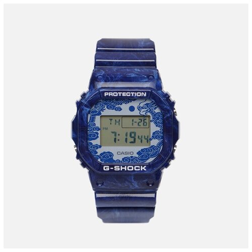 Наручные часы CASIO G-SHOCK DW-5600BWP-2 Blue & White Porcelain синий, Размер ONE SIZE