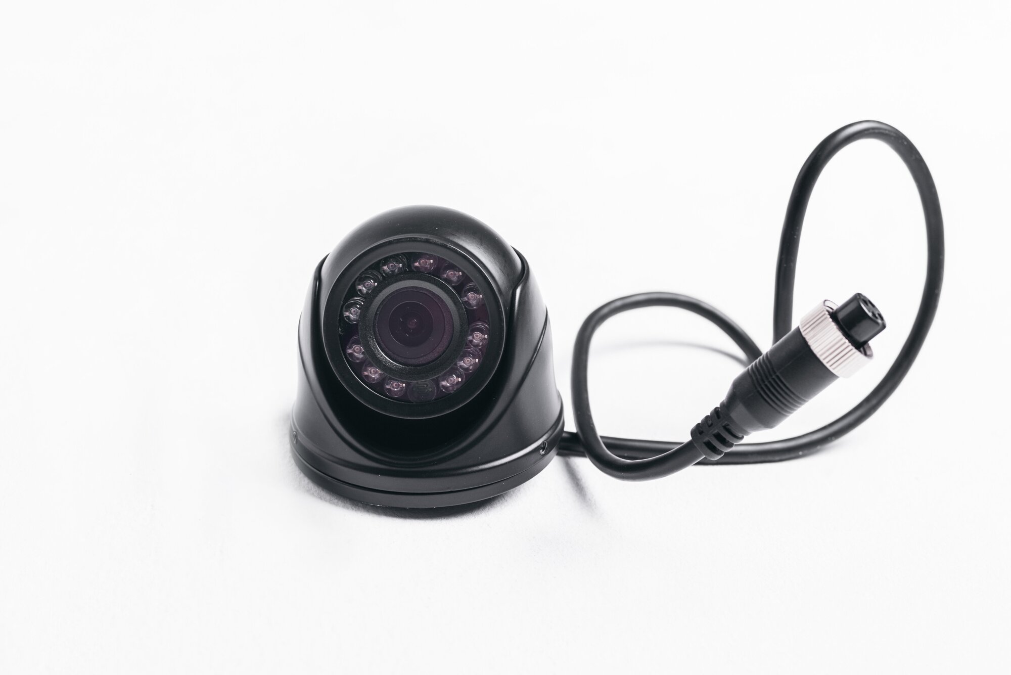 Комплект видеонаблюдения для спецтехники NSCAR ST301 SD (4 канальный видеорегистратор 3 камеры видеонаблюдения в транспорте провода подключения)