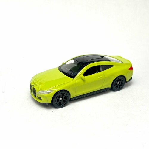 Машинка BMW M4 / модель машины 1:38 с пружинным механизмом / цвет в ассортименте