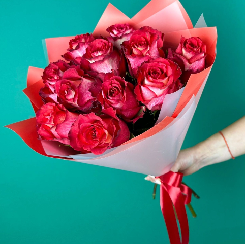 Букет цветов из 11 эквадорских роз Игуазу
