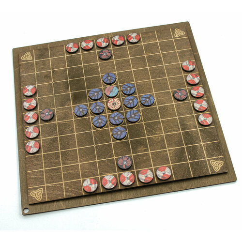 Настольная игра Хнефатафл