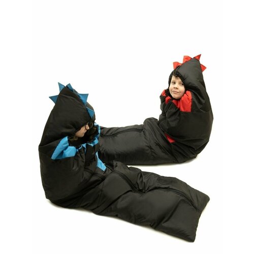 Туристический спальный мешок детский, черный с красной отделкой, рост до 150 см, утепленный синтепоном, на флисе