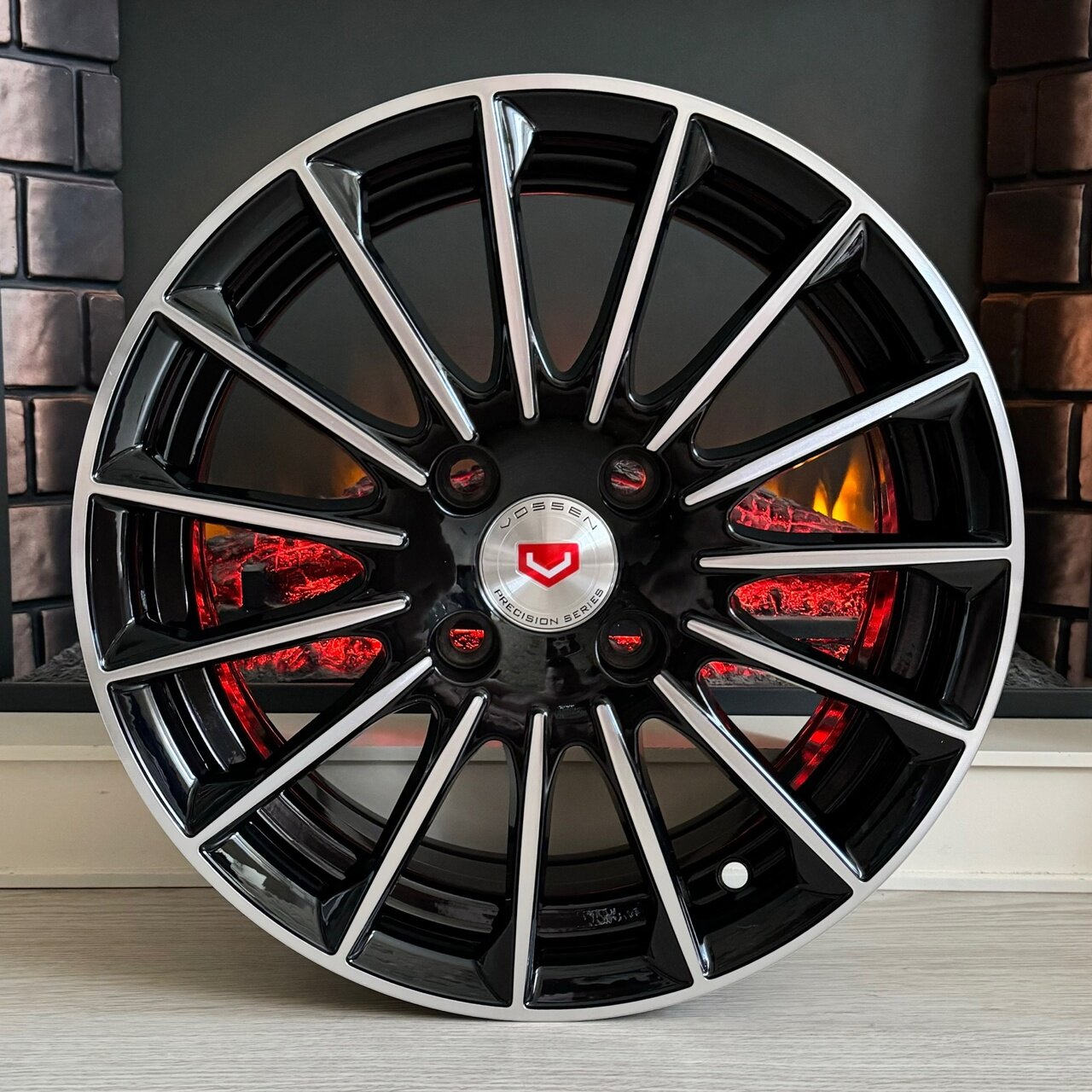 фото Литые диски Vossen VFS-2 14*6j 4*100 et35
