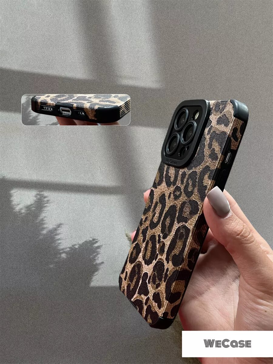 Чехол на iPhone 14 Pro с принтом — фото 1