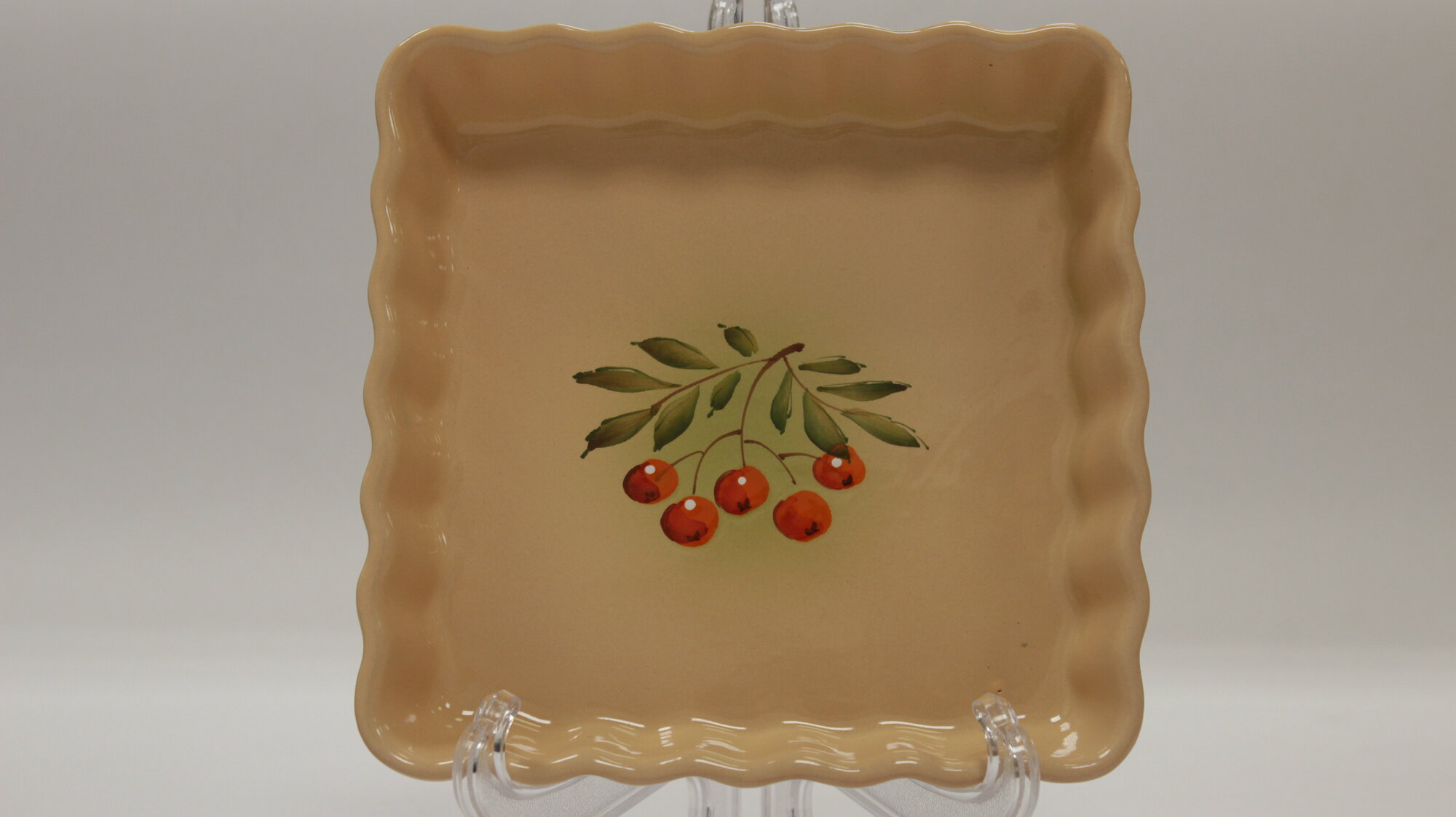 фото Ёмкость квадратная "Рябина" Глина. Псковский гончар.