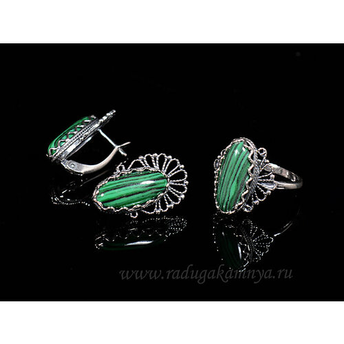 фото Комплект бижутерии: серьги, кольцо, малахит синтетический, размер кольца 19, зеленый кольцо серьги с малахитом имитация размер 19